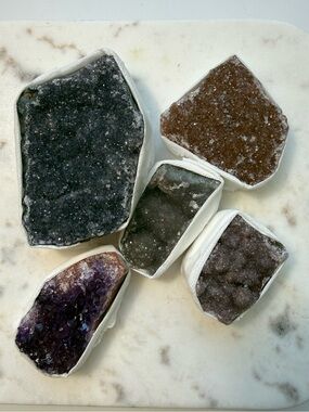 Lot of 5 Sparkling rainbow amethyst specimens